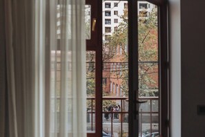 Interior - Designed 1BR/Balcony to Saryan St/Self-enrty (Yerevan)