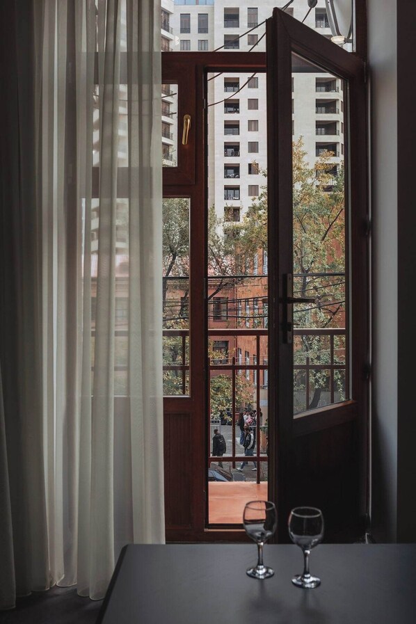 Interior - Designed 1BR/Balcony to Saryan St/Self-enrty (Yerevan)