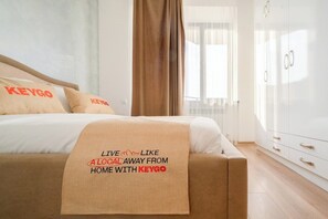 1 bedroom, desk, iron/ironing board, WiFi