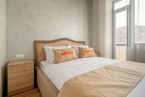 2 Schlafzimmer, Schreibtisch, Bügeleisen/Bügelbrett, WLAN