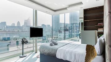 3 chambres, fer et planche à repasser, lit parapluie, Wi-Fi gratuit