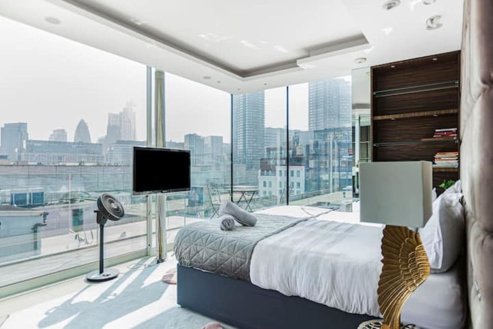 View of Penthouse in the city centre, luxury and unique. Over 240 square meters ...