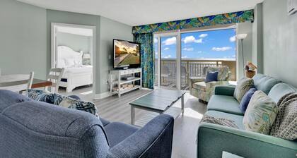 Baywatch Resort Oceanfront Dream Maker