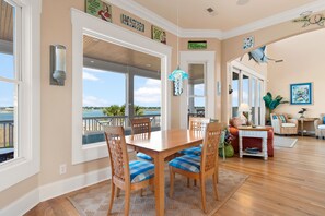 Dining - Inlet Front 5BR Home with Private Pool & Dock - Beach Access (Garden City Beach)