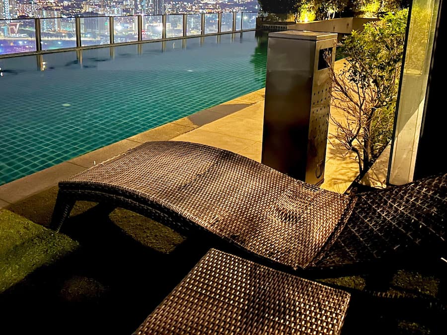 2 outdoor pools, open 7:00 AM to 10:00 PM, sun loungers