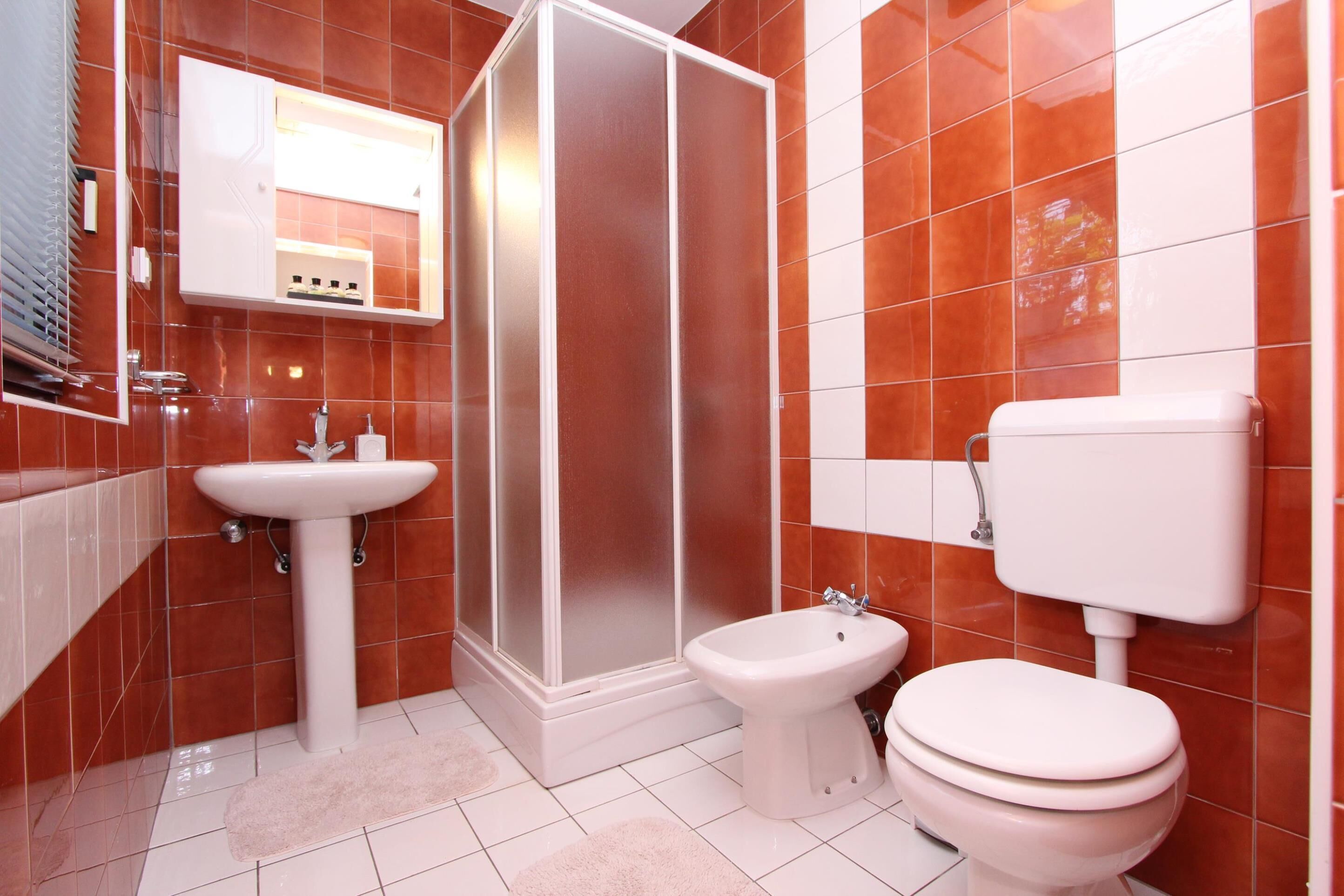 Apartment, 1 Bedroom | Bathroom