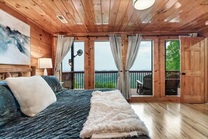 4 Schlafzimmer, Bügeleisen/Bügelbrett, kostenloses WLAN, Bettwäsche