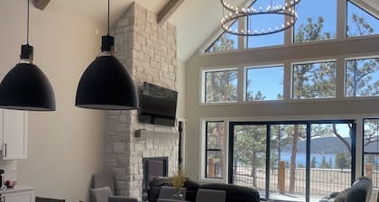 Explore all Colorado and Carter Lake have to offer! Relax and take in the view.