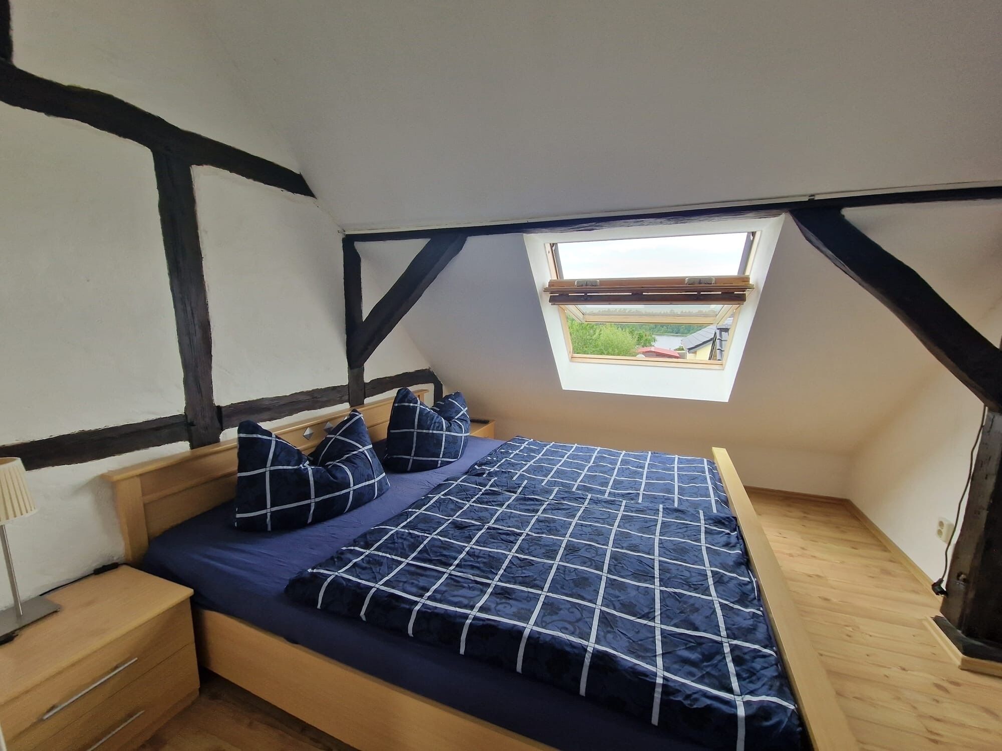 2 habitaciones, wifi gratis y ropa de cama 