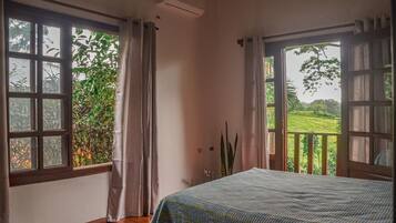 2 Schlafzimmer, BĂŒgeleisen/BĂŒgelbrett