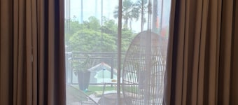 Hotel Pressie by SMS Hospitality