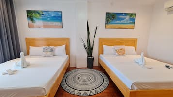 Family Quadruple Room | Individually furnished, free WiFi, bed sheets