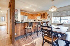 Huoneisto (2 Bedrooms) | Sisätilat