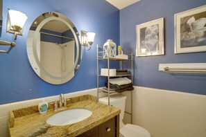 House (5 Bedrooms) | Interior