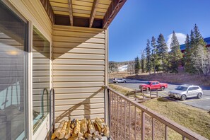 Apartment (1 Bedroom) | Interior - Brian Head Ski Condo - Walk to Giant Steps Lift! (Brian Head)