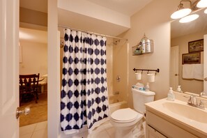 Căn hộ (2 Bedrooms) | Phòng tắm | Bồn tắm 