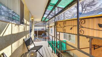 House (1 Bedroom) | Interior