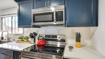 House (1 Bedroom) | Interior