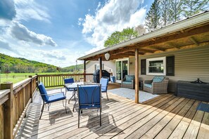 Interior - Cozy Huntingdon Escape: 19 Mi to Penn State Univ! (Huntingdon)