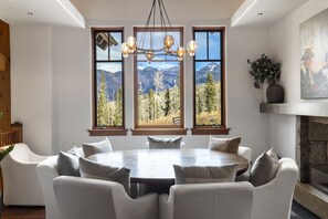 Dining - NEW RENTAL !!! Zen on Sundance ! Ski In Ski Out 5 Bedroom (Mountain Village)