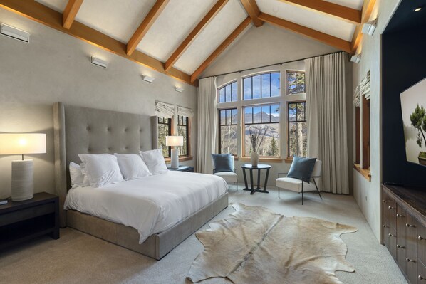 5 bedrooms