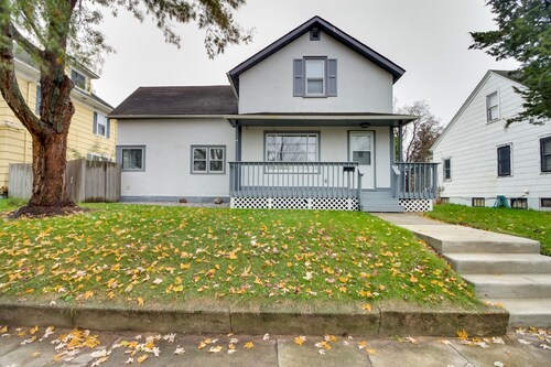 Pet-friendly Cottage: 8 Mi to Paul Bunyan Land!
