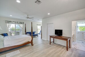 House (3 Bedrooms) | Interior - Waveland Vacation Rental - Walk to the Beach! (Waveland)
