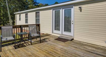 Prosperity Vacation Rental ~ 1 Mi to Lake Murray!