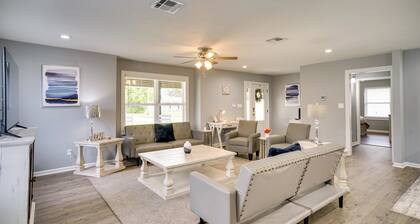 Lake Charles Home w/ Gas Grill & Fenced-in Yard!