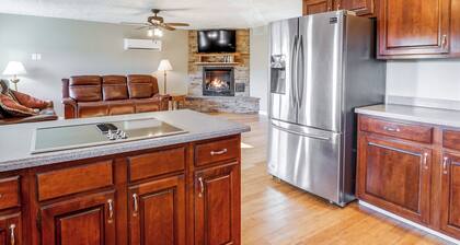 Peaceful Russell Springs Home w/ Fire Pit & Pond!