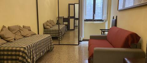 2 camere, ferro/asse da stiro, Wi-Fi, lenzuola