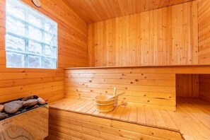 Sauna - Mountain Escape Lodge with Sauna
 (Hope)