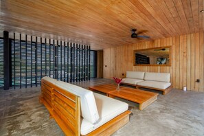 Villa | Living area - Shadow Sands Villa (Placencia)