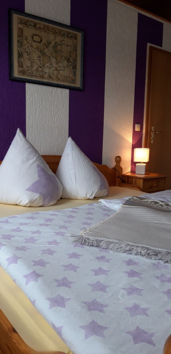 1 chambre, accès au Wi-Fi (inclus), literie fournie