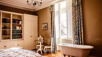 8 chambres, Wi-Fi, draps fournis