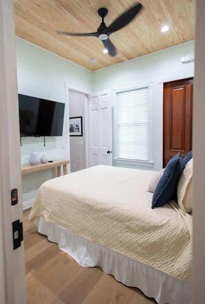 2 Schlafzimmer, Bügeleisen/Bügelbrett, kostenloses WLAN, Bettwäsche