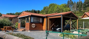 Le Chalet de la Folie : Tranquillité Assurée en Lisière de Forêt!