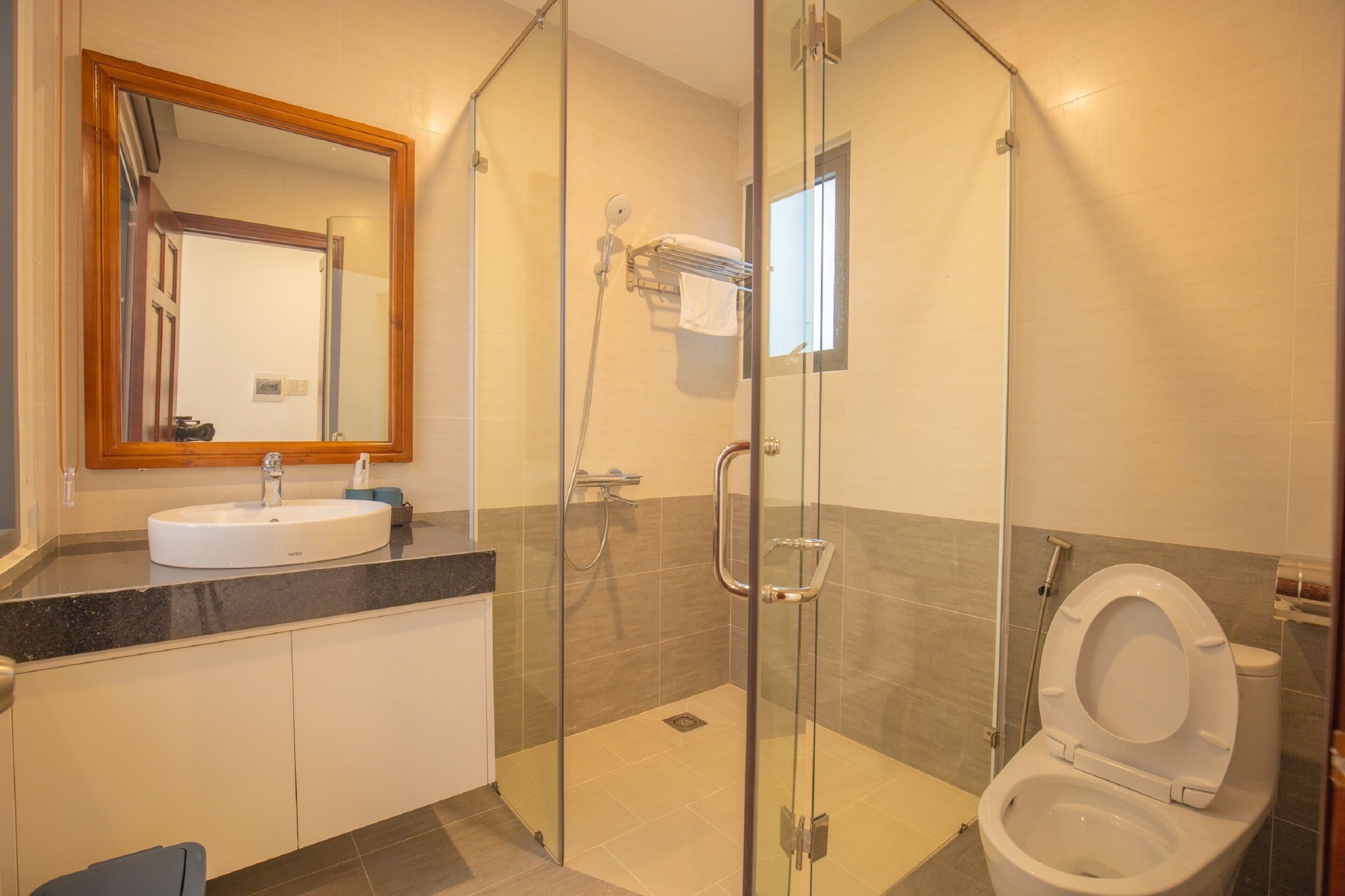 Shower, rainfall showerhead, hair dryer, slippers