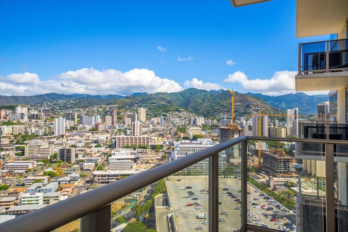 Sky Ala Moana 2908: 2  BR, 2  BA Condominium in Honolulu, Sleeps 4 - Photo 18