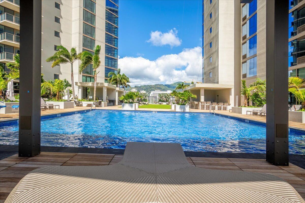 Sky Ala Moana 2908: 2  BR, 2  BA Condominium in Honolulu, Sleeps 4 - Photo 13