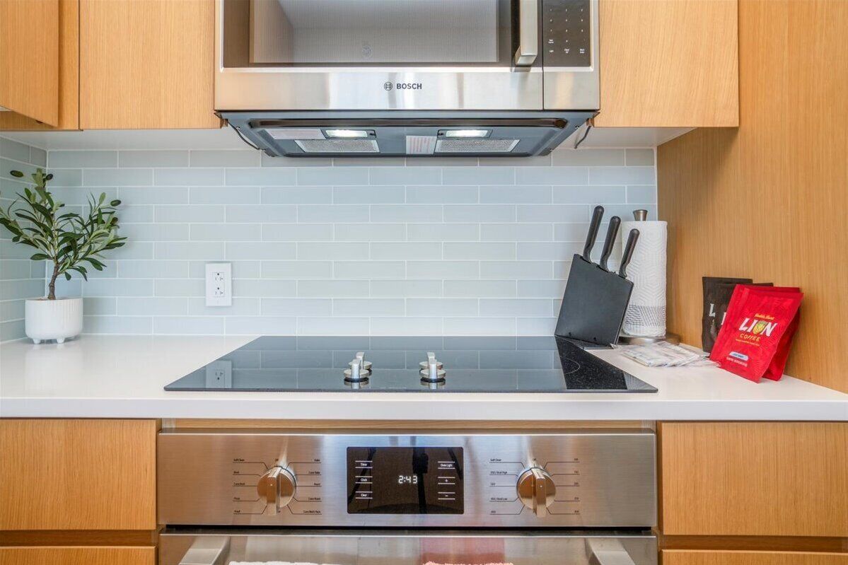 Sky Ala Moana 2908: 2  BR, 2  BA Condominium in Honolulu, Sleeps 4 - Photo 6