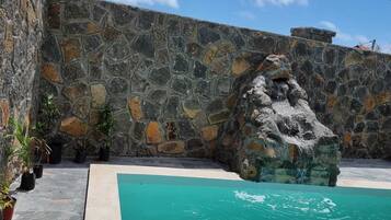 Seasonal outdoor pool