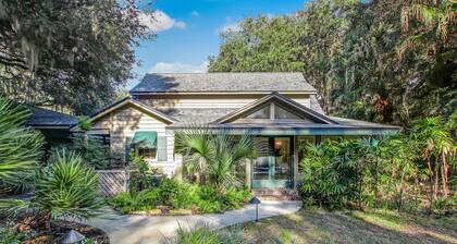 Paradise Cove - Hosted by Moore AI Rentals