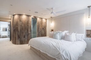 5 bedrooms, iron/ironing board, travel cot, free WiFi