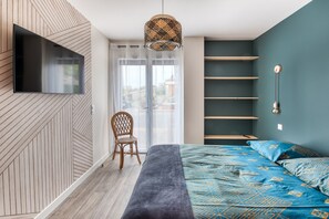 1 habitación, tabla de planchar con plancha y wifi gratis