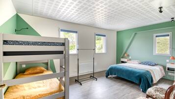 2 chambres, fer et planche à repasser, Wi-Fi gratuit