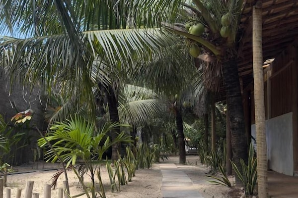 Basic Chalet | Living area