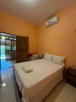 Chalet básico | 1 dormitorio, espacio para trabajar con un portátil, wifi gratis