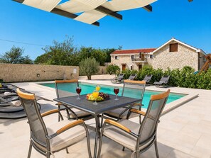Unclassified image, 4 of 20, button - Villa Tereza - Four Bedroom Villa, Sleeps 8 (Prkos)