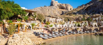 Amphitrite Villa - Four Bedroom Villa, Sleeps 8